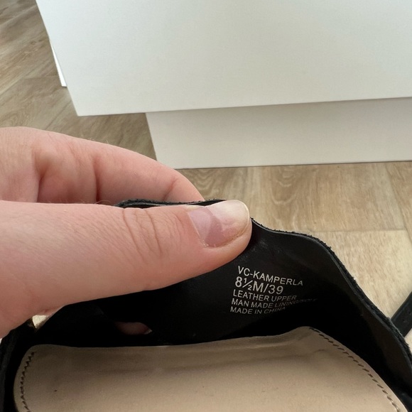 Vince Camuto Platform Sandal ✨ - Picture 4 of 5